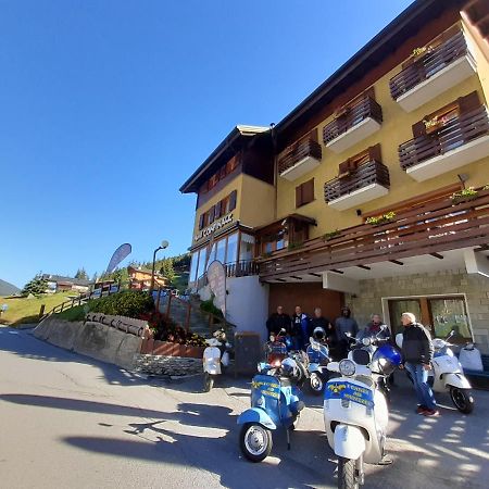Hotel Confinale à Santa Caterina di Valfurva Extérieur photo