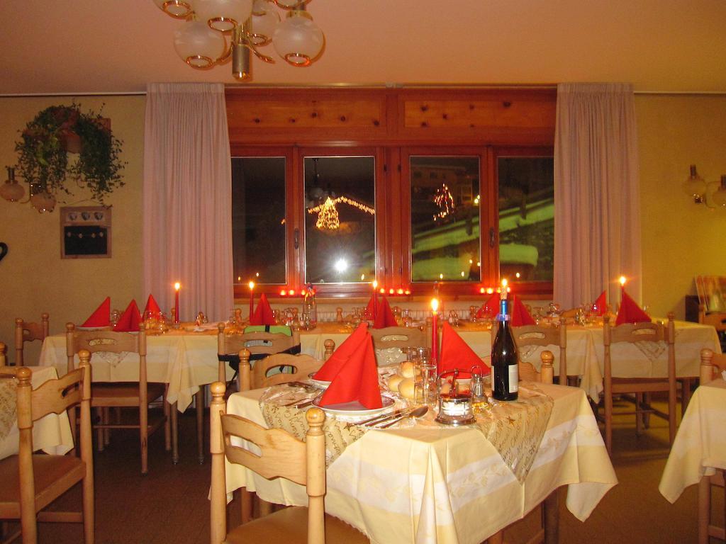 Hotel Confinale à Santa Caterina di Valfurva Extérieur photo